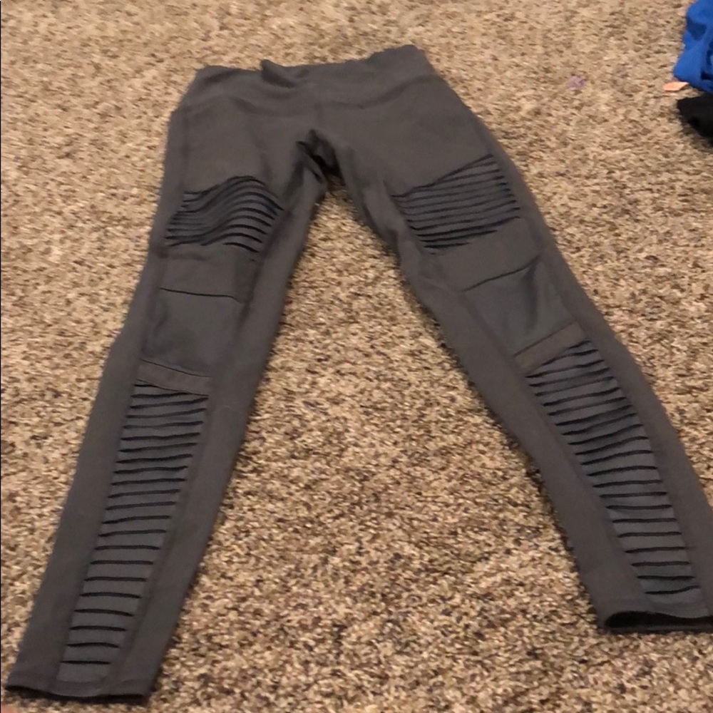Alo leggings